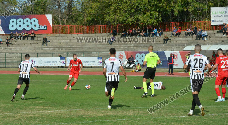 Драма с дузпи на Ямача. „Саяна“ победи „Локомотив“ (ГО) за Купа България 