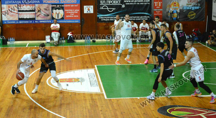 Баскетболният “Хасково” с втора поредна победа 