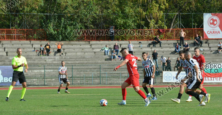 Драма с дузпи на Ямача. „Саяна“ победи „Локомотив“ (ГО) за Купа България 