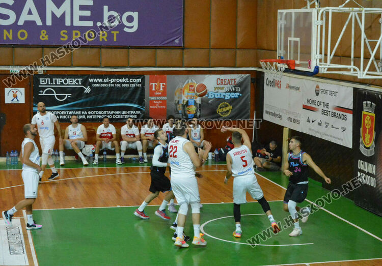 Баскетболният “Хасково” с втора поредна победа 