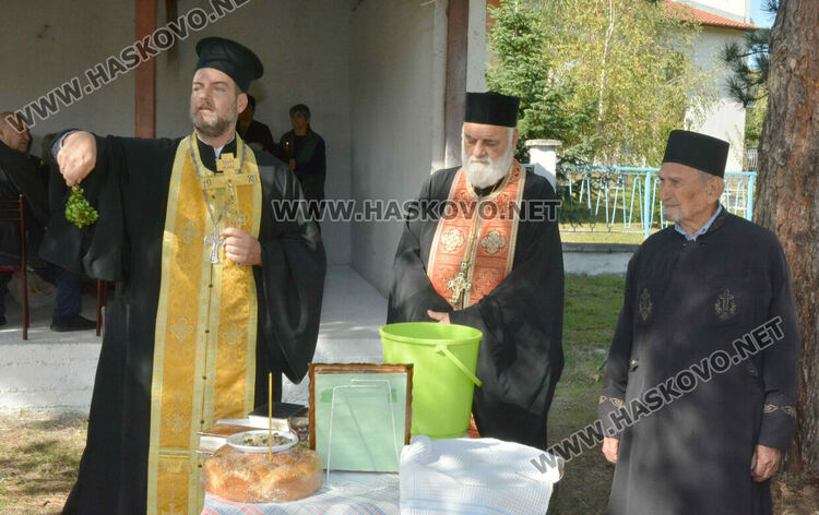 20 години от освещаването си чества храмът „Св. Петка“ във Войводово