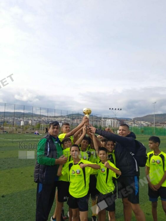Малките футболисти  от Кърджали спечелиха турнира за деца от малцинствата 