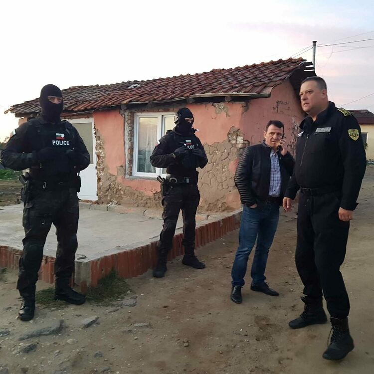 20 души са задържани в акцията на МВР срещу купуването на гласове в Хасковско 