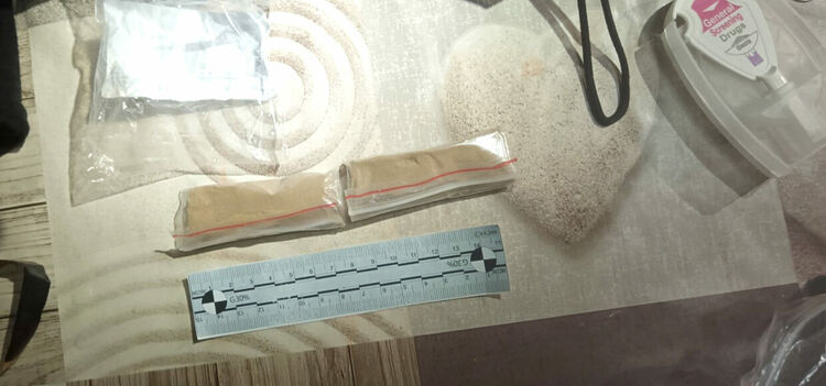 Петима от Хасково и Любимец са задържани за купуване на гласове, наркотици и ментета