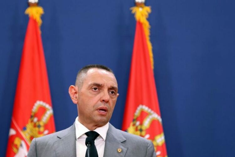 Александър Вулин