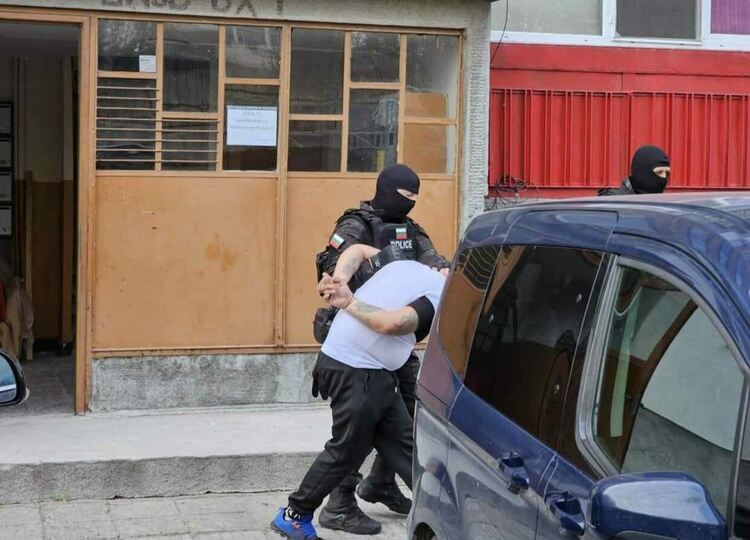 20 души са задържани в акцията на МВР срещу купуването на гласове в Хасковско 