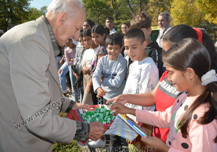 Ветерани от авиополка в Узунджово се срещнаха с ученици за Деня на българските ВВС