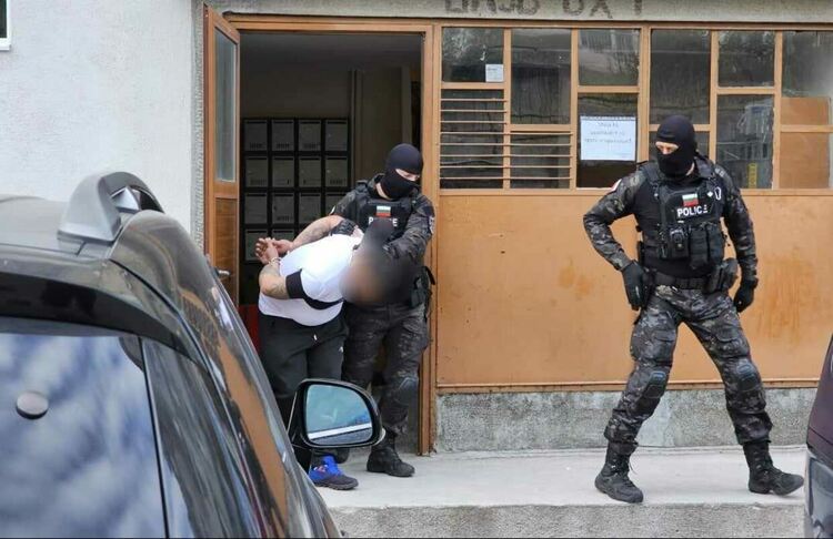 20 души са задържани в акцията на МВР срещу купуването на гласове в Хасковско 