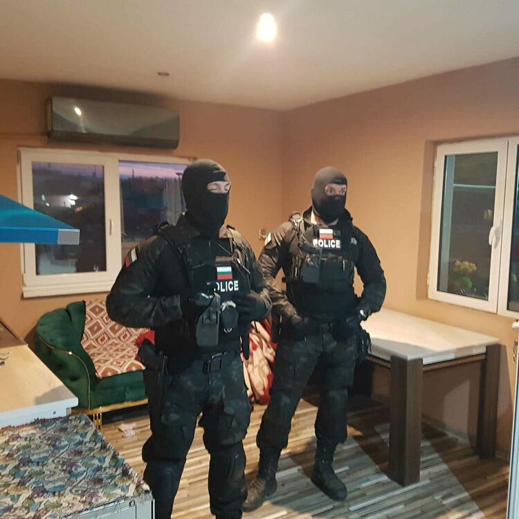 20 души са задържани в акцията на МВР срещу купуването на гласове в Хасковско 