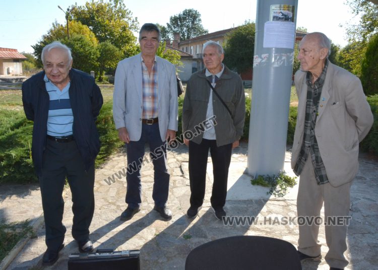 Ветерани от авиополка в Узунджово се срещнаха с ученици за Деня на българските ВВС