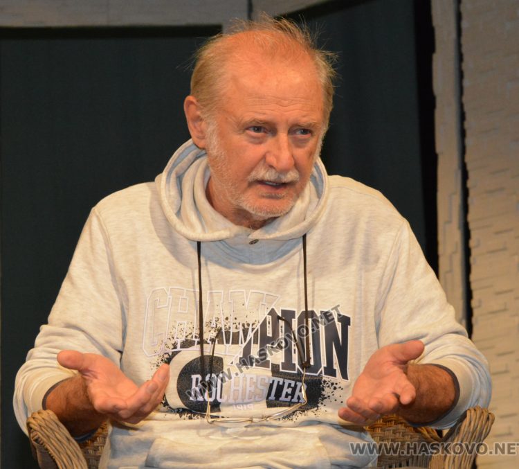 Представят премиерно „Барут от хормони“ с режисьор Иван Савов в Хасково