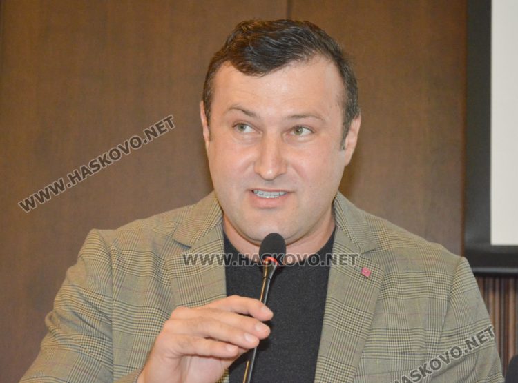 д-р Иван Николов