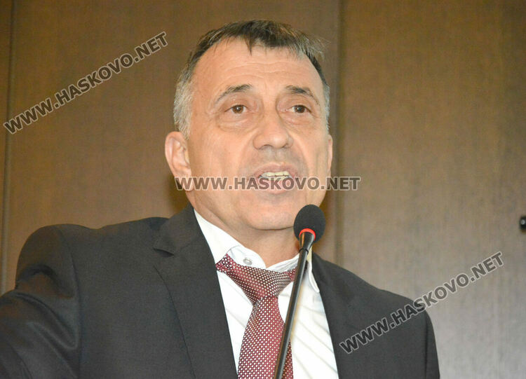 д-р Марио Янакиев