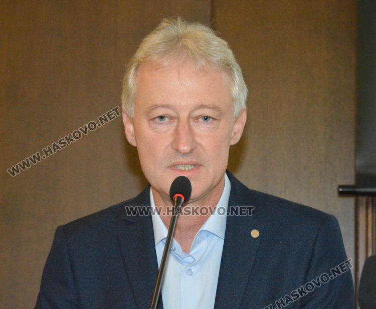 д-р Николай Колев