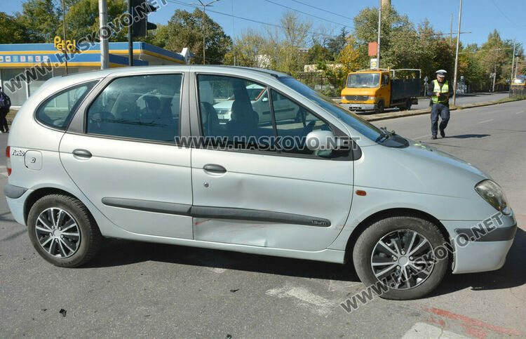 Поредна катастрофа на кръстовището до Цигарената фабрика