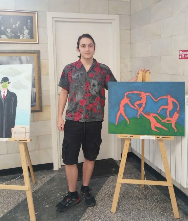 Ученици от „Рекламна графика“ в ПГТ отбелязват Международния ден на художника