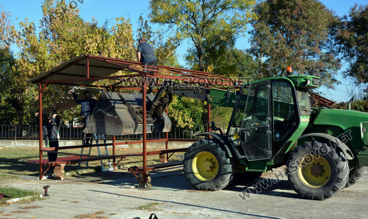 Доброволци направиха кът за отдих в село Узунджово