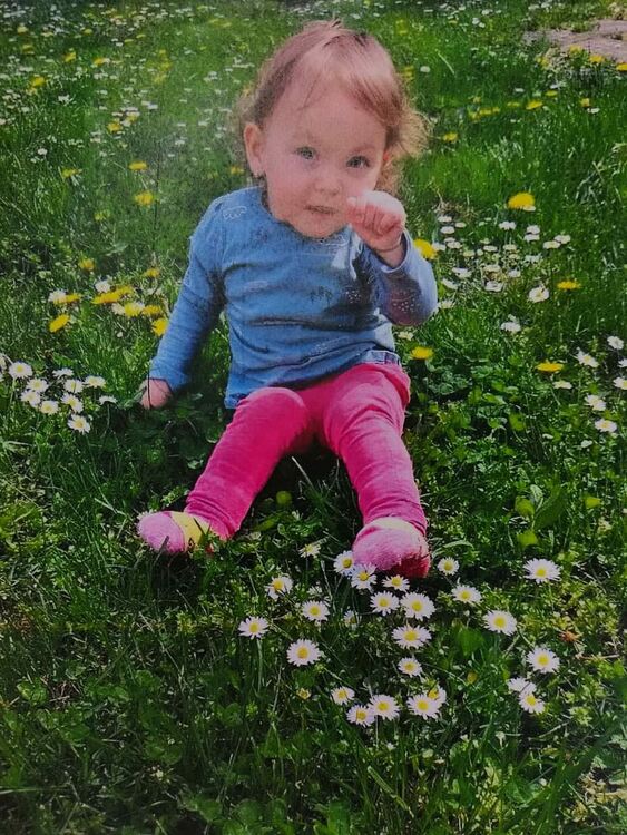 Благотворителен турнир по волейбол в помощ на 3-годишната Божидара стартира в Чепеларе