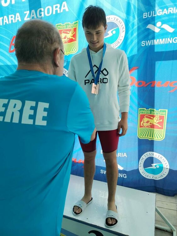 11 медала завоюваха плувците на Смолян на старта на новия сезон в Стара Загора