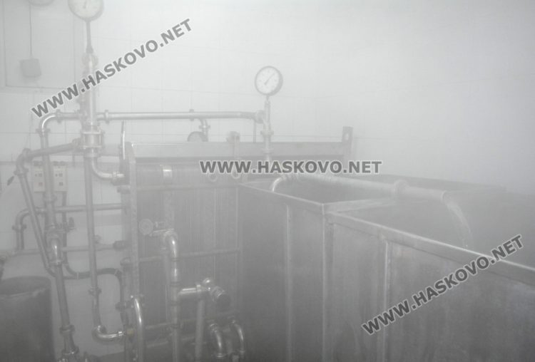 Производител: За килограм истинско сирене са необходими поне 6 литра мляко 