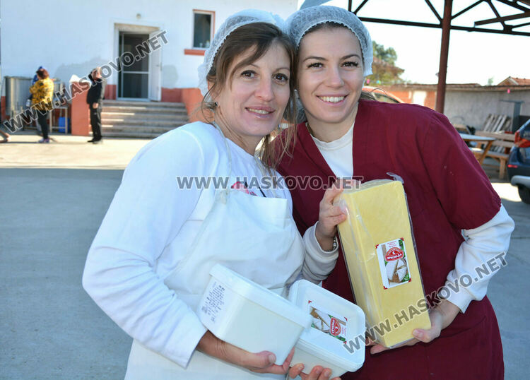 Производител: За килограм истинско сирене са необходими поне 6 литра мляко 