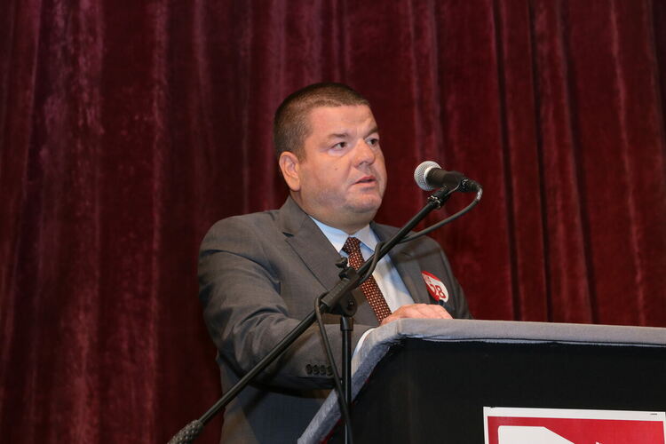 Владимир Маринов