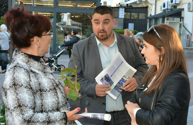 Асен Василев в Хасково: Ако не гласуваме, няма да има легитимен парламент