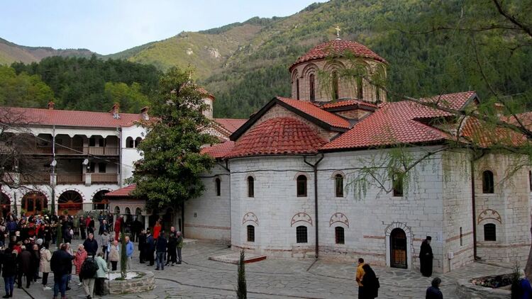  Негово светейшество патриарх Данаил отслужи литургия в памет на Свети Евтимий Търновски