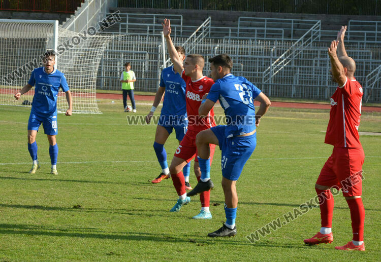 „Спартак“ срази „Саяна“ в Хасково
