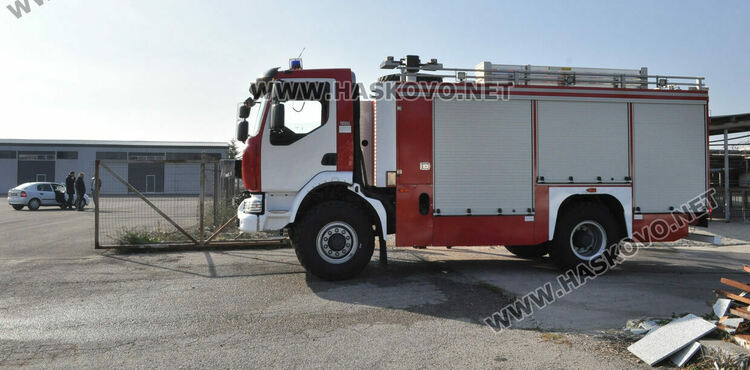 Собственикът на изгорелите ремаркета: Пожарът е умишлен, но не е политически