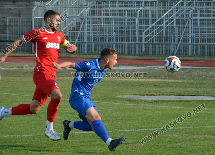 „Спартак“ срази „Саяна“ в Хасково