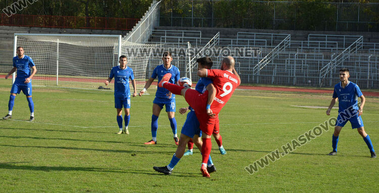 „Спартак“ срази „Саяна“ в Хасково