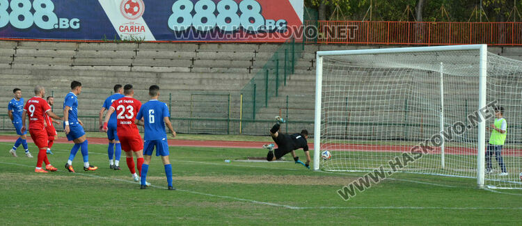 „Спартак“ срази „Саяна“ в Хасково