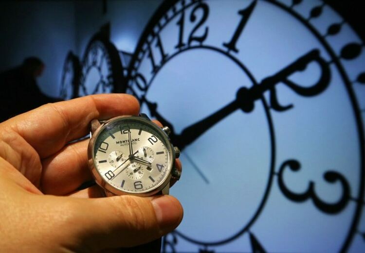 Преминахме към зимно часово време