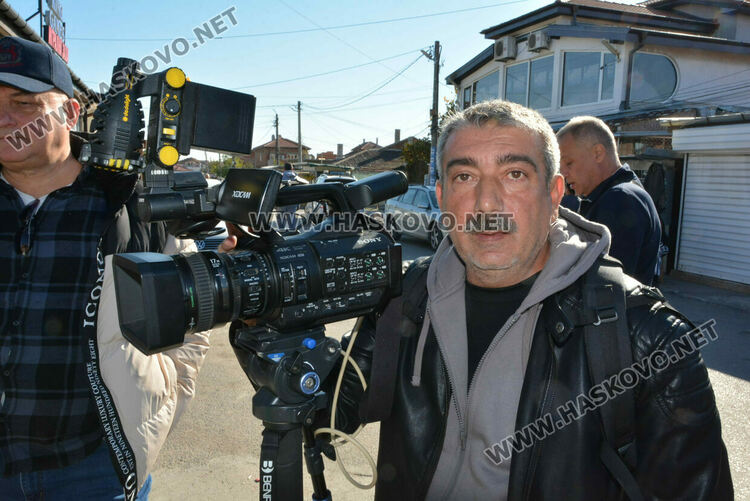 Биха и блъскаха екип на БТВ в кв. „Република“