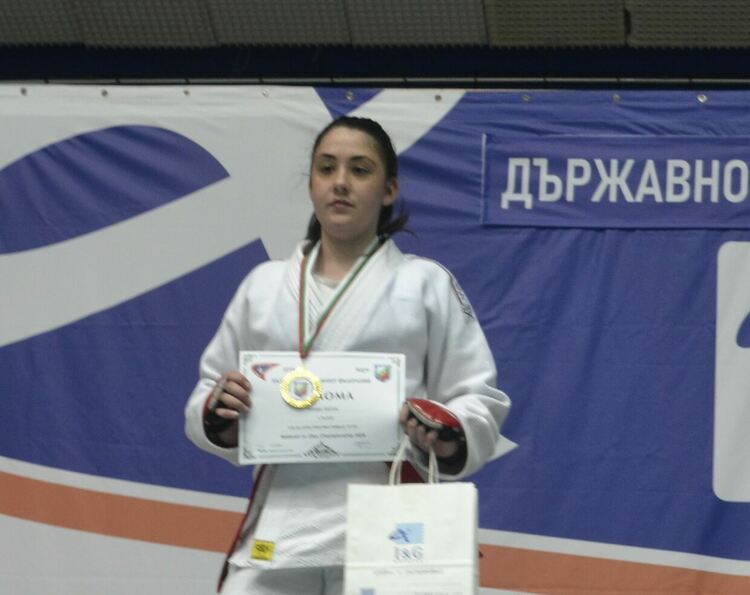 Две димитровградски състезателки ще участват на световното първенство по джу-джицу в Гърция