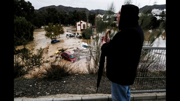 Най-малко 51 жертви на мащабните наводнения в Испания