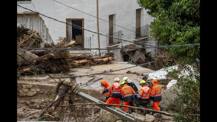 Най-малко 51 жертви на мащабните наводнения в Испания