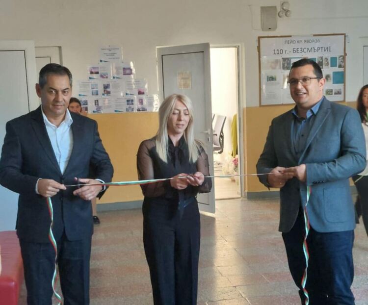 Нов STEM център отвори врати в ОУ „Пейо Кр. Яворов“ в с. Гьоврен