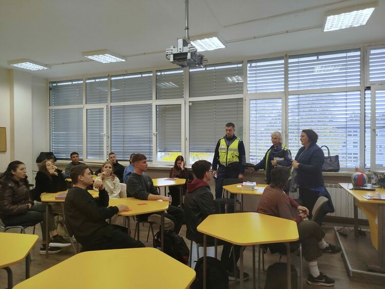 Стартира цикъл лекции за съдебната власт в Кърджали