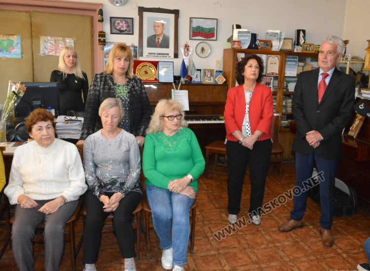 Талантливата Йорданка Велева зарадва тракийци за Деня на народните будители