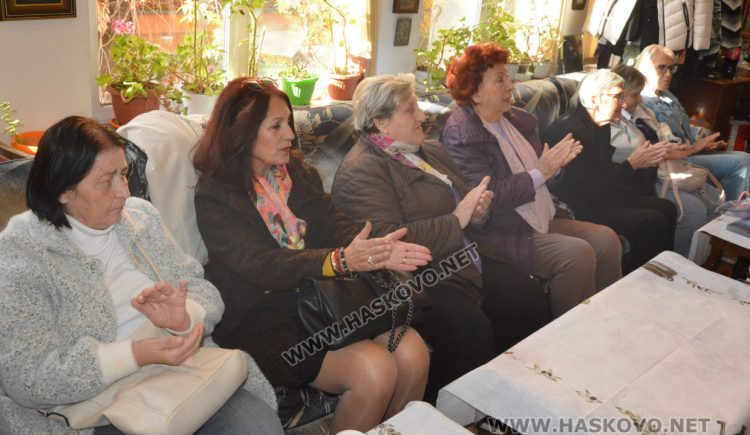 Талантливата Йорданка Велева зарадва тракийци за Деня на народните будители