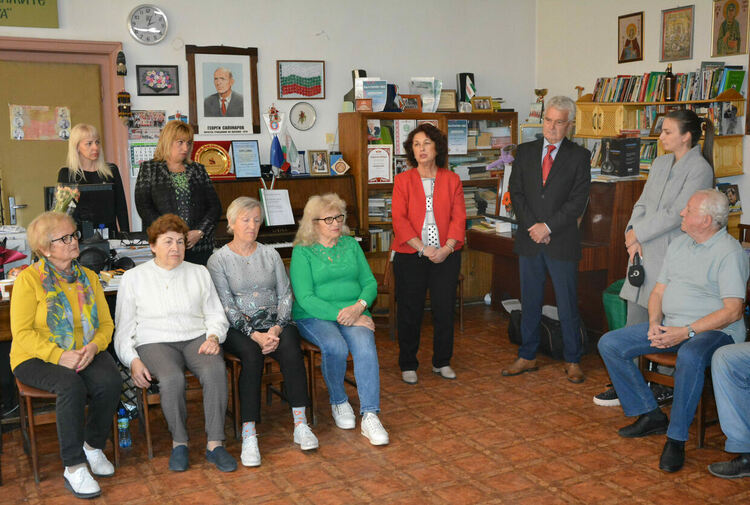 Талантливата Йорданка Велева зарадва тракийци за Деня на народните будители