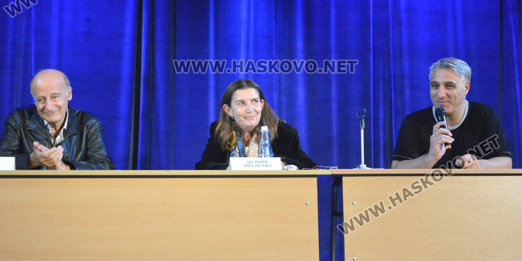 Поети насърчиха млади творци на литературен пленер в Хасково