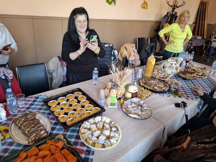 В Татaрево издигнаха тиквата на почит