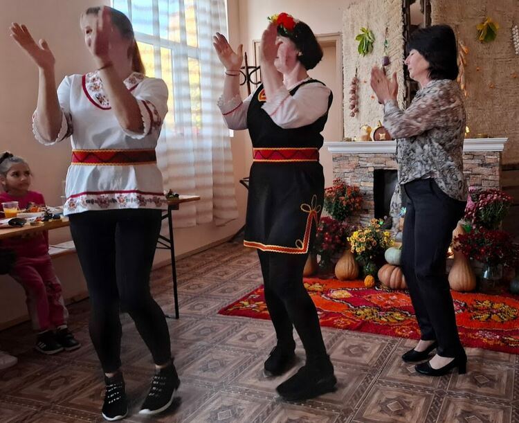 В Татaрево издигнаха тиквата на почит