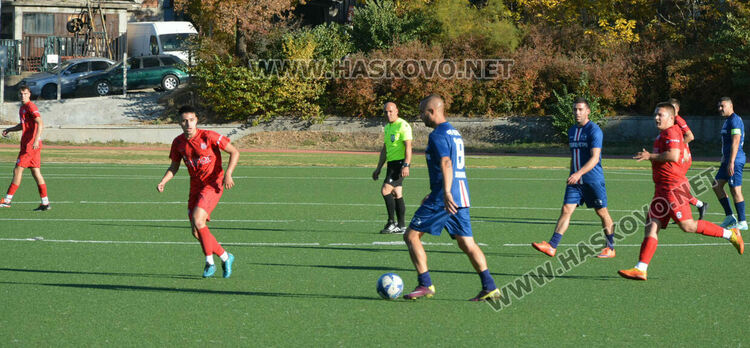 Футболистите на „Хасково“ отново с победа, „Саяна“- загуби