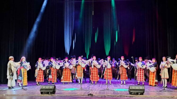 С празничен концерт „101 каба гайди“ отбеляза 20 години от създаването си