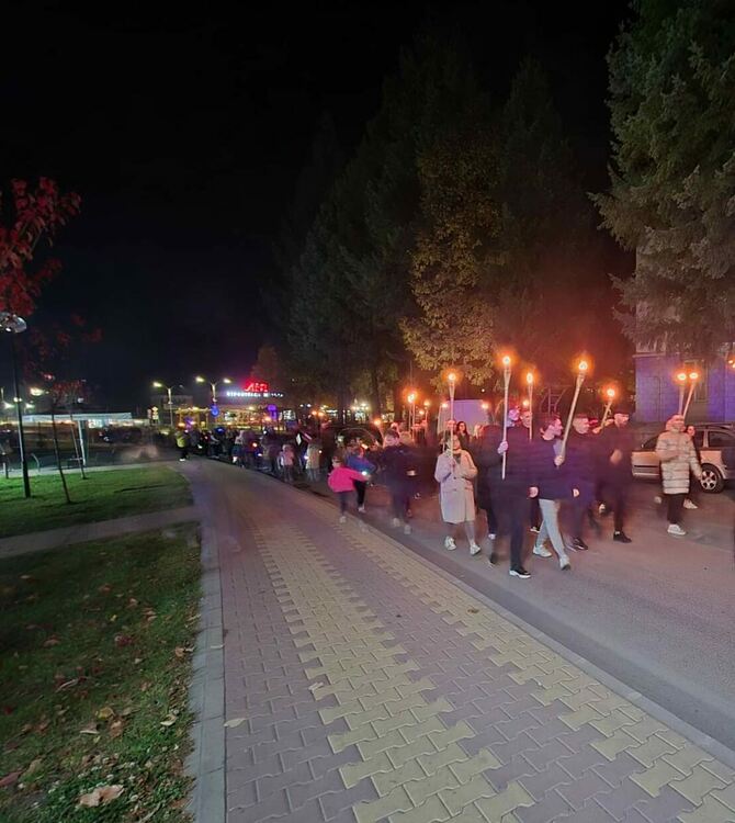 С празничен концерт „101 каба гайди“ отбеляза 20 години от създаването си