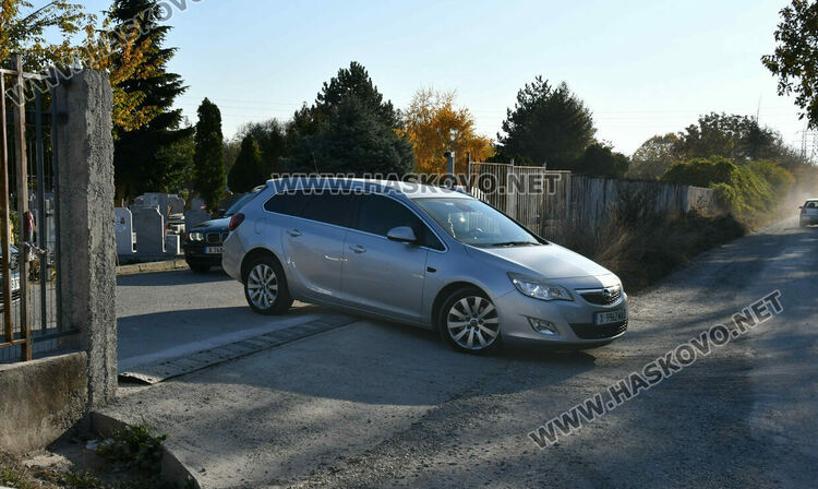 Архангелова задушница е! 	